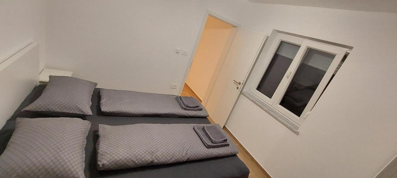 Ferienwohnung Stara Malija Izola Exterior foto